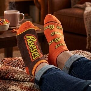 Reese's Peanut Butter Cup Chocolate 2 Pack Ankle Socks One Size fits Most candy